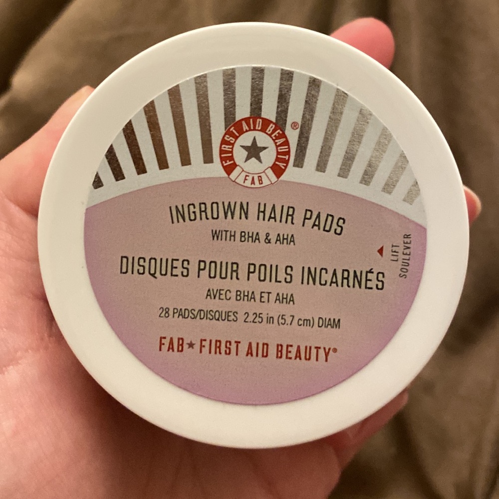 First Aid Beauty ingrown hair pads